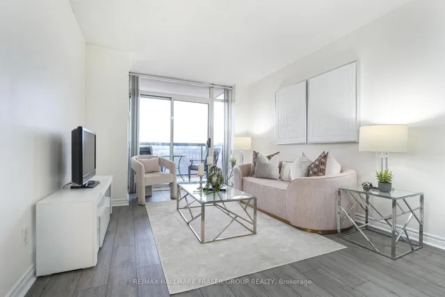 Additional image 13 of 8 Mondeo Dr Unit 512