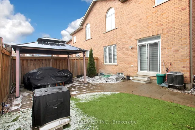 Additional image 2 of 53 Baby Pointe Tr