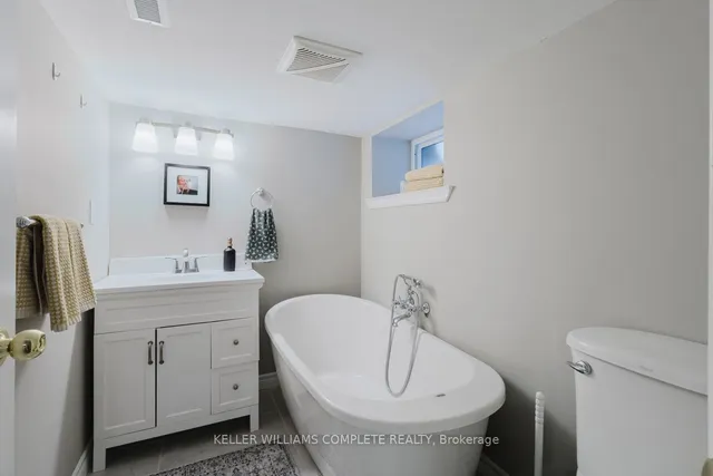 Additional image 25 of 63 Cedar Ave