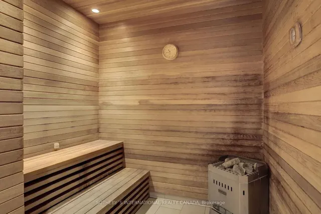 Additional image 43 of 330 Richmond St Unit 921