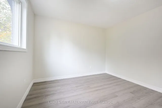 Additional image 16 of 400 Limeridge Rd