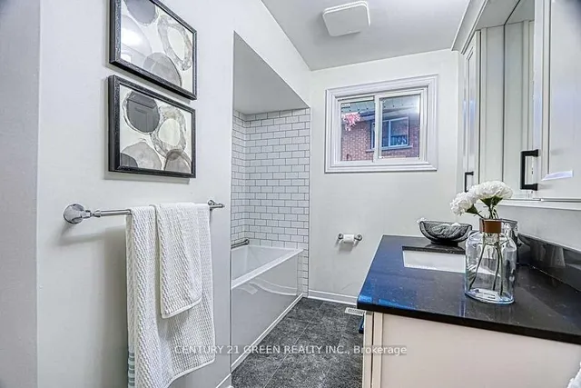 Additional image 22 of 164 Gardiner Dr