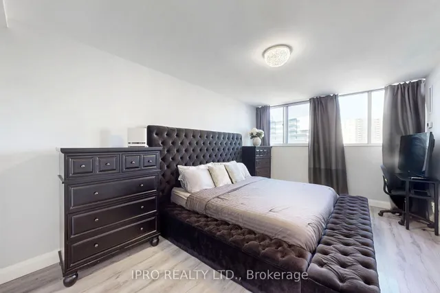 Additional image 23 of 11 Wincott Dr Unit 1111