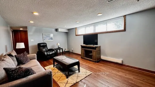 Additional image 19 of 12 Kenewen Crt