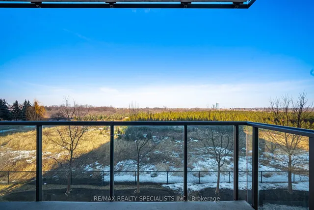 Additional image 26 of 45 Yorkland Blvd Unit 204