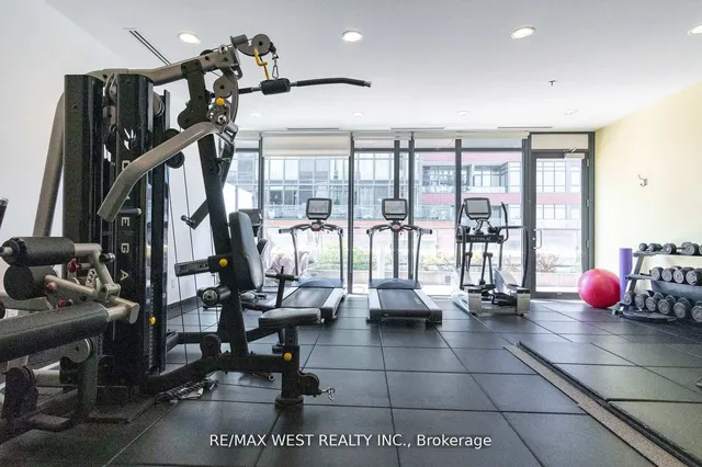 Additional image 19 of 8 Dovercourt Rd Unit 209