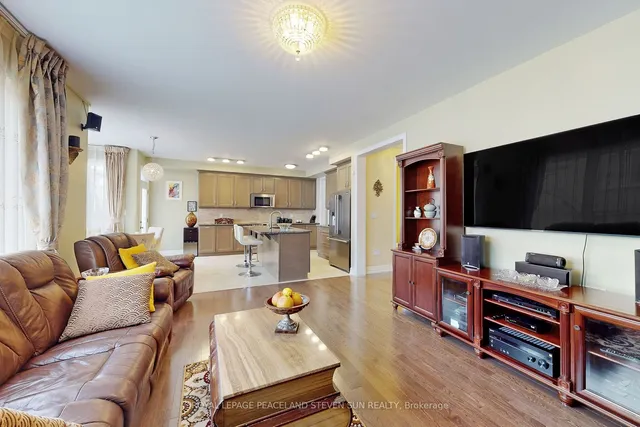 Additional image 7 of 135 Beaveridge Ave