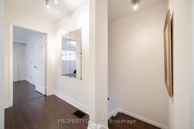 Additional image 19 of 5937 Bathurst St Unit 7