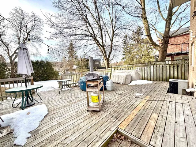 Additional image 13 of 131 York Mills Rd