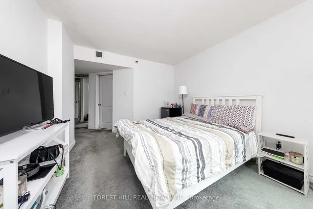 Additional image 16 of 38 Elm St Unit 2811