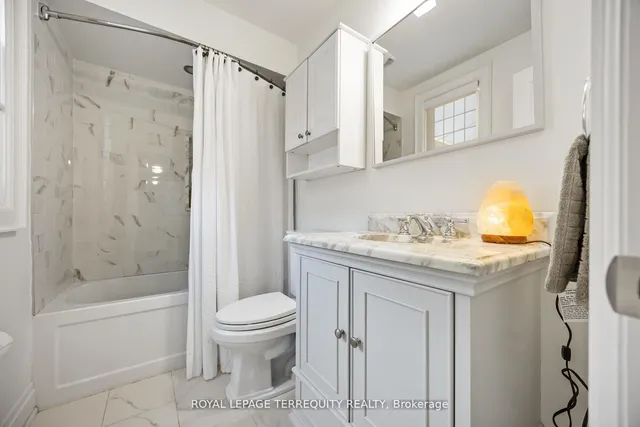 Additional image 22 of 60 Bushey Ave