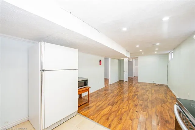 Additional image 35 of 18 Northwood Dr