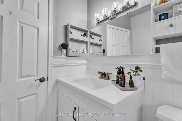 Additional image 18 of 24 Hughey Cres