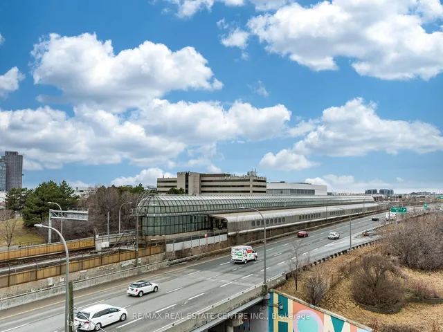 Additional image 35 of 120 Varna Dr Unit 605