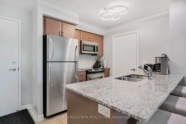 Additional image 14 of 525 Wilson Ave Unit 1011