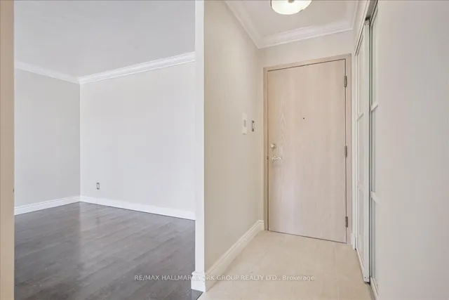 Additional image 4 of 10 Guildwood Pkwy Unit 219B