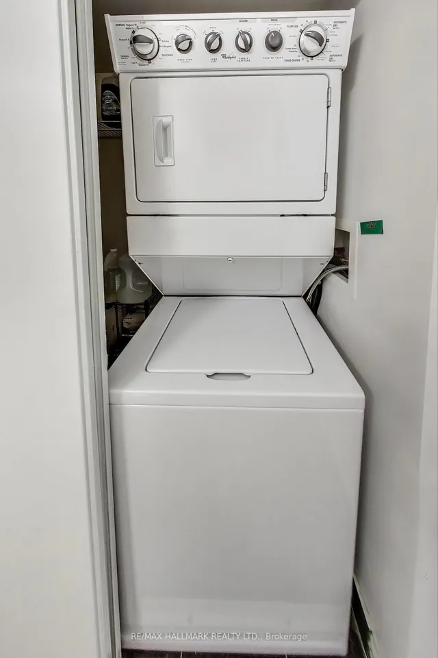 Additional image 16 of 105 George St Unit 1006