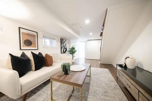 Additional image 25 of 737 1/2 Craven Rd