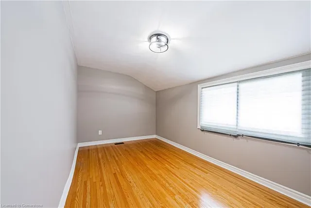 Additional image 24 of 386 West 5th St