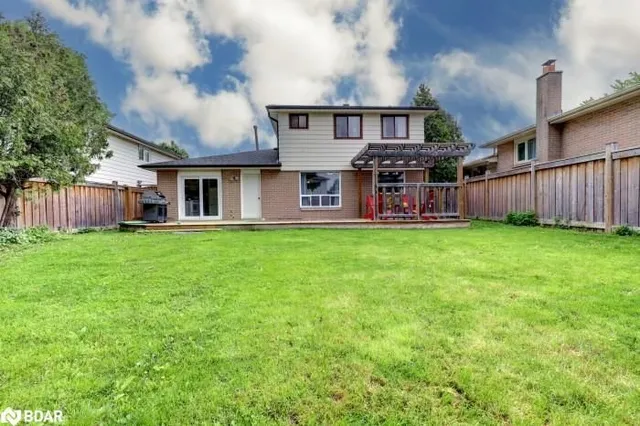 Additional image 45 of 46 Bartley Bull Pky