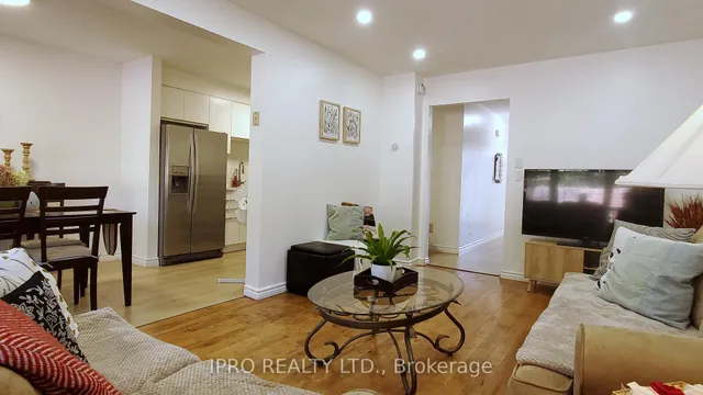 Additional image 4 of 6 Carisbrooke Crt Unit 6