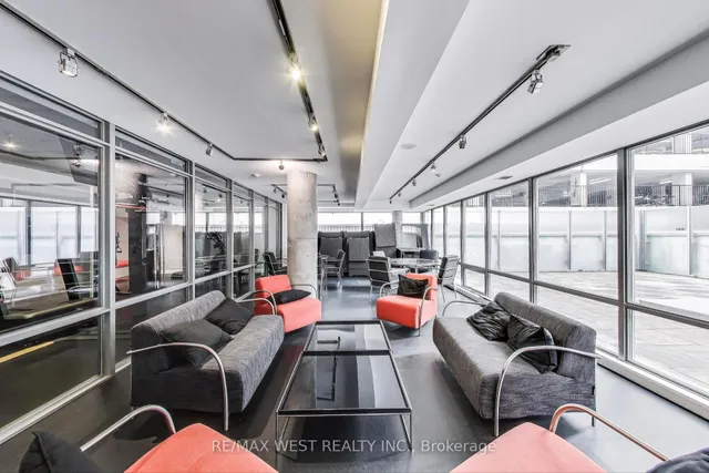 Additional image 24 of 22 Wellesley St Unit 204