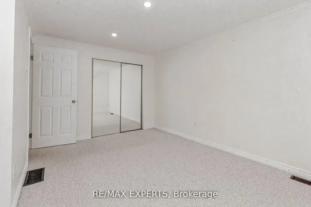 Additional image 23 of 34 Bow Valley Dr Unit 9