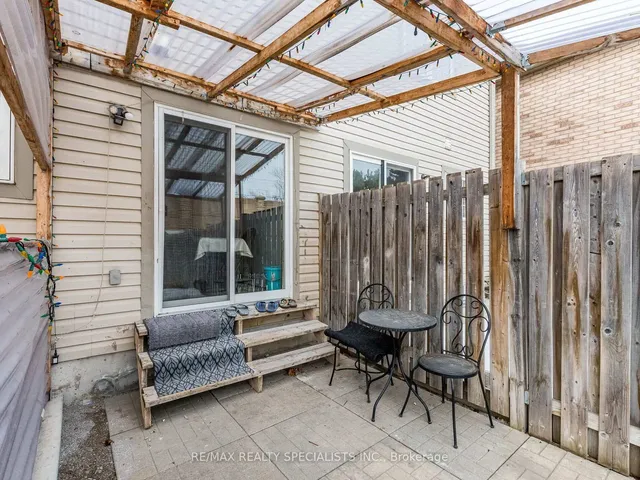 Additional image 43 of 73 Zia Dodda Cres