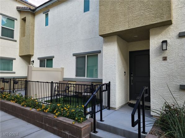 12369 Golden Wreath Rd #2, Las Vegas, NV 89183