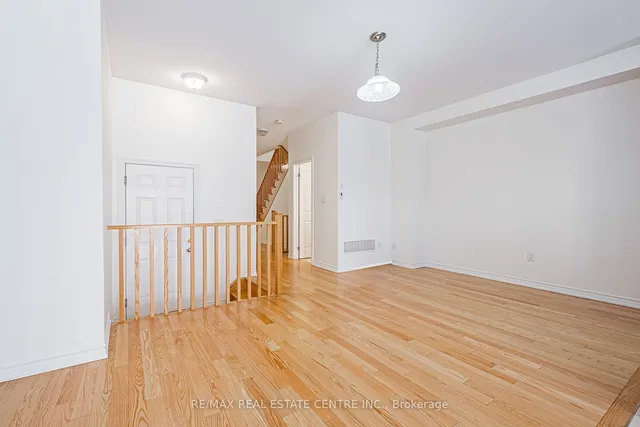 Additional image 15 of 13 Sail Rd