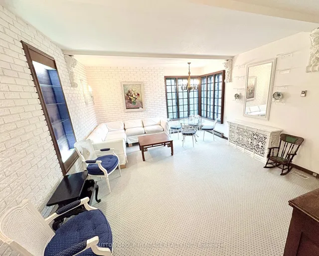 Additional image 2 of 33 Kirkland Blvd