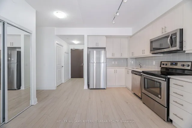 Additional image 6 of 15 Zorra St Unit 903