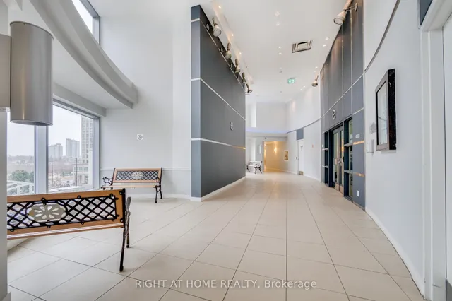 Additional image 29 of 36 Lee Centre Dr Unit 1505