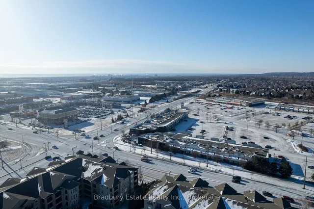 Additional image 30 of 2045 Appleby Line Unit 305