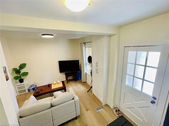 Additional image 3 of 81 Breadalbane St