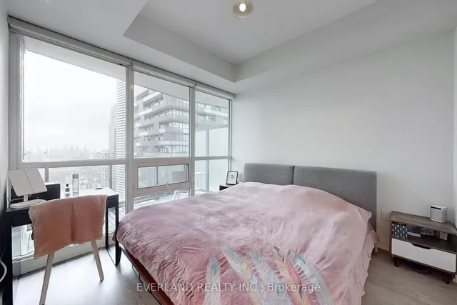 Additional image 9 of 30 Roehampton Ave Unit 3111