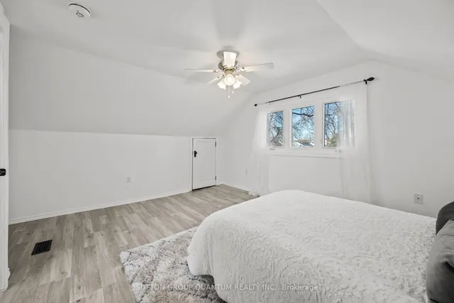 Additional image 23 of 251 Julian Ave