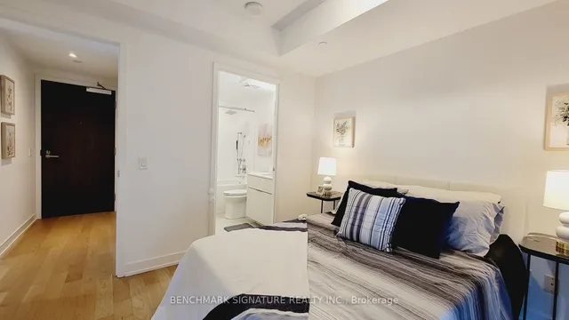 Additional image 19 of 25 Richmond St Unit 1703