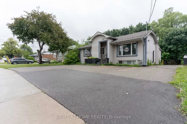 Additional image 3 of 267 Finch ave west N/A