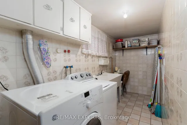 Additional image 29 of 40 Benrubin Dr