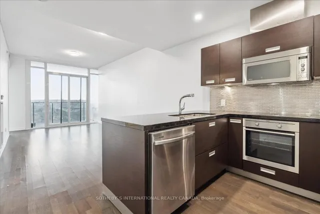 Additional image 10 of 90 Park Lawn Rd Unit 915