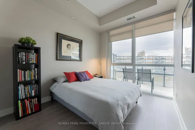 Additional image 16 of 99 The Donway W Rd Unit 405