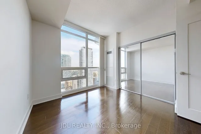 Additional image 19 of 30 Roehampton Ave Unit 2610