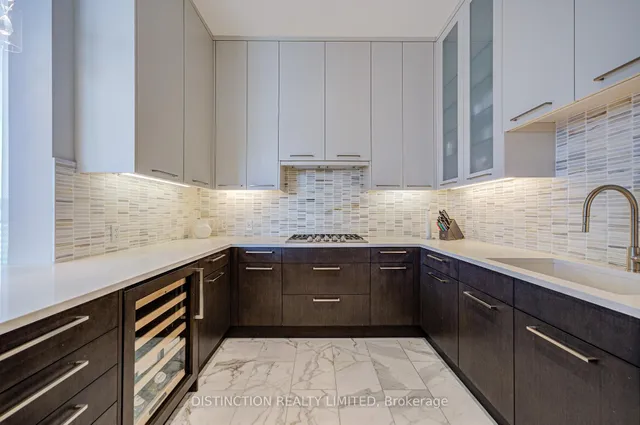 Additional image 16 of 77 Charles St Unit 1603