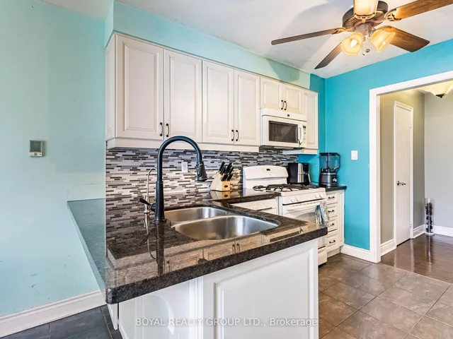 Additional image 7 of 57 Hickorybush Ave