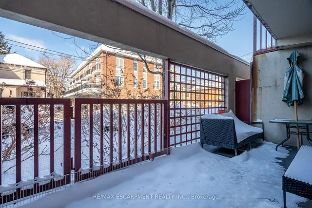 Additional image 21 of 141 Catharine St Unit 103