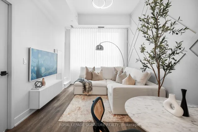 Additional image 16 of 2481 Taunton Rd Unit 367