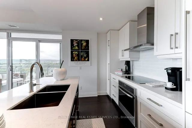 Additional image 5 of 2025 Maria St Unit 1208