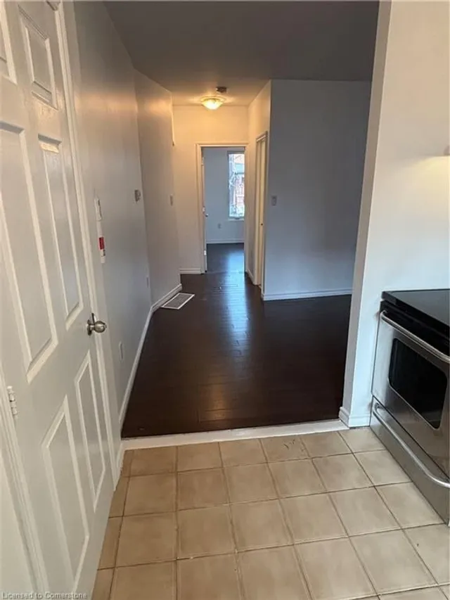 Additional image 4 of 66 Stirton St