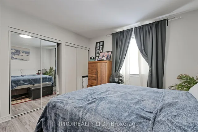 Additional image 23 of 657 Evans Ave